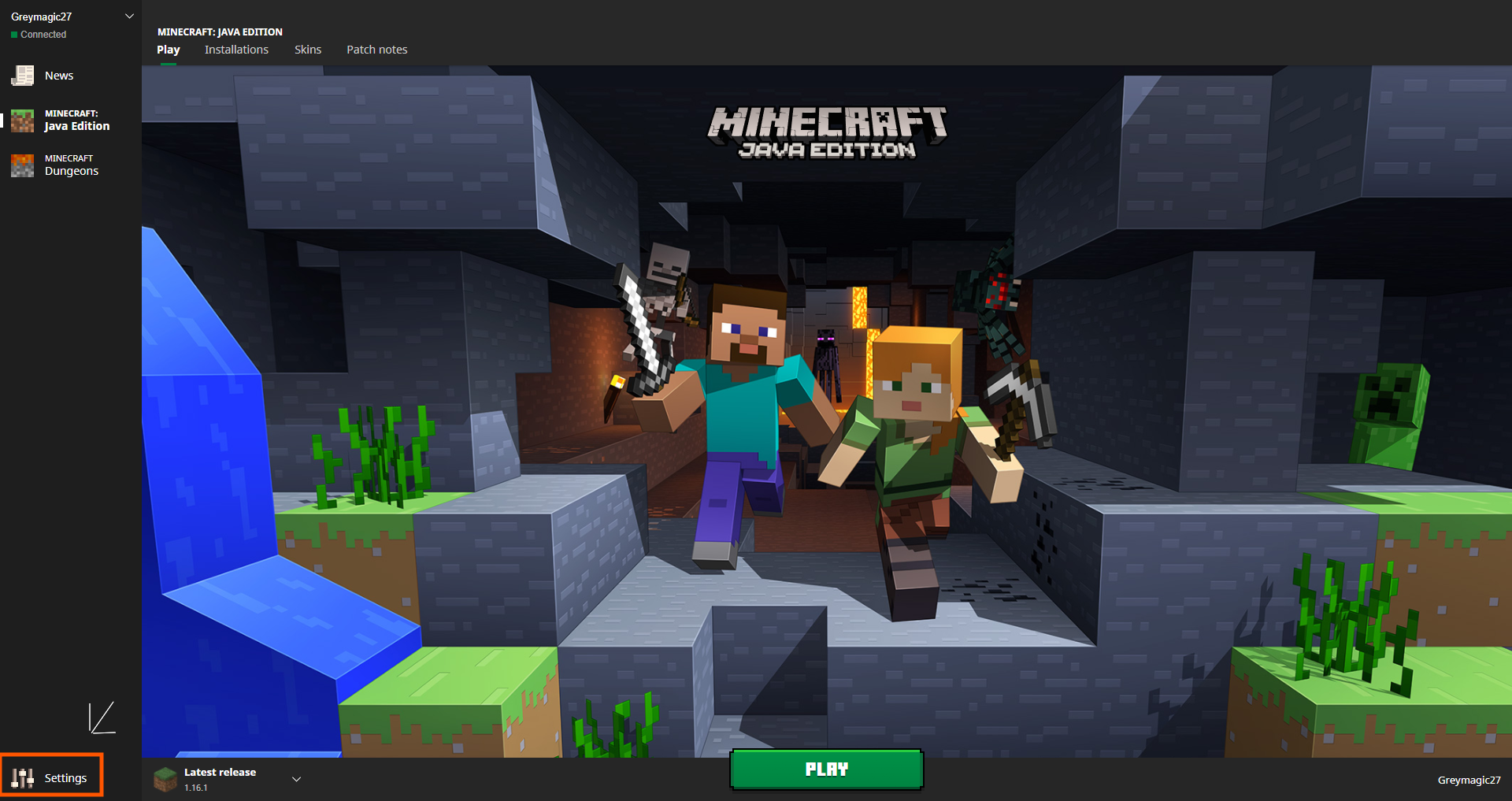 Minecraft launcher showing Settings button